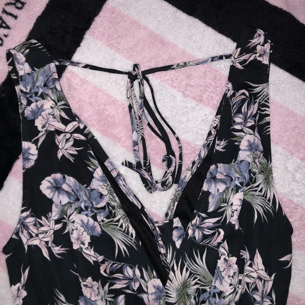 Tropical Pattern Romper - image 7